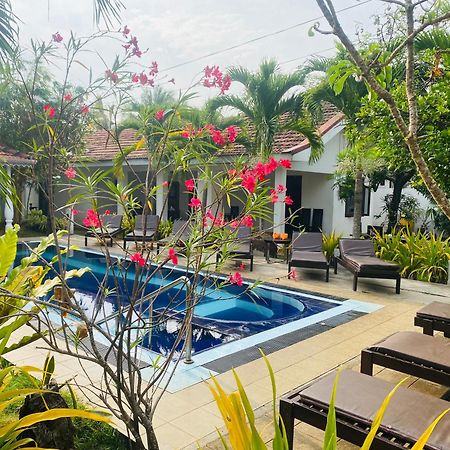 Sujeewani Villa Негомбо Екстериор снимка