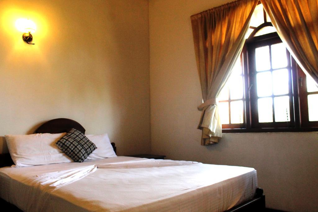 Sujeewani Villa Негомбо Екстериор снимка