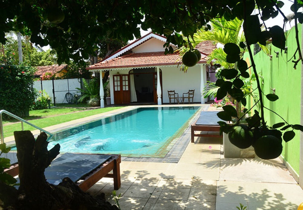 Sujeewani Villa Негомбо Екстериор снимка