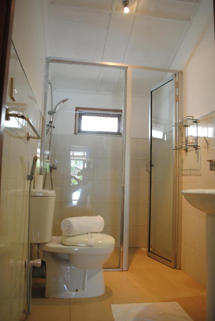 Sujeewani Villa Негомбо Стая снимка