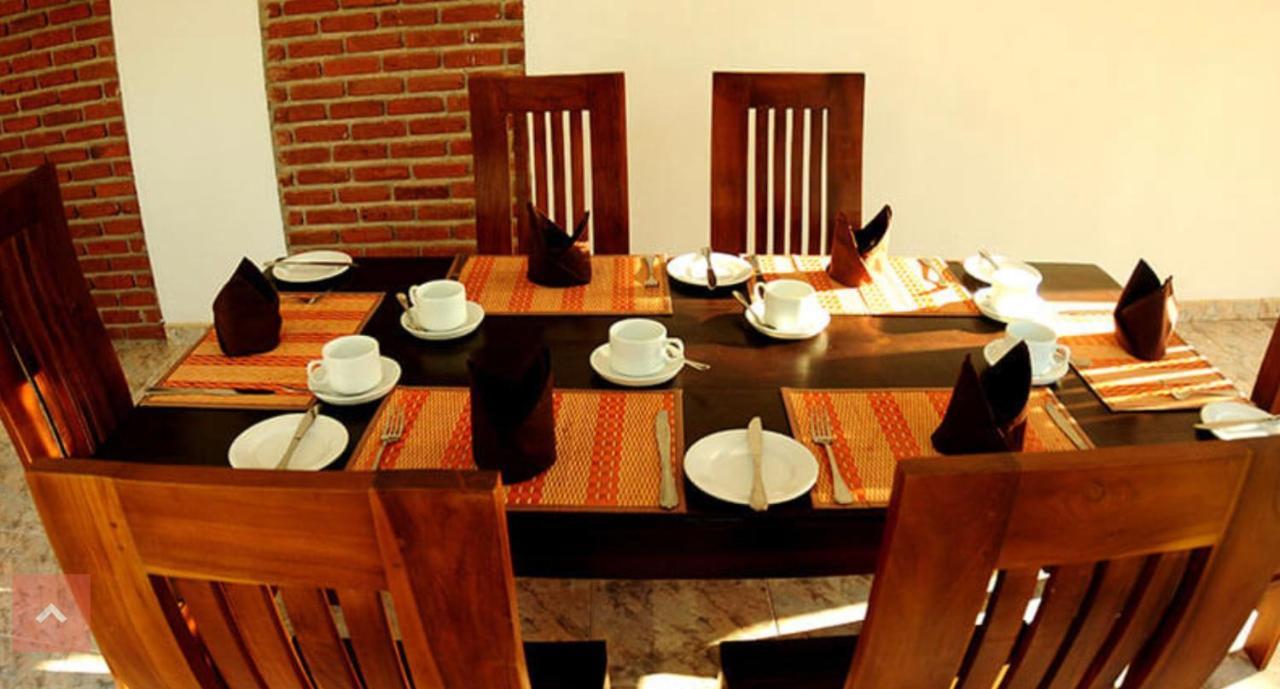 Sujeewani Villa Негомбо Екстериор снимка